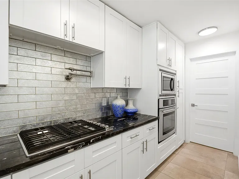 9407 Denbury Way — Photo 13