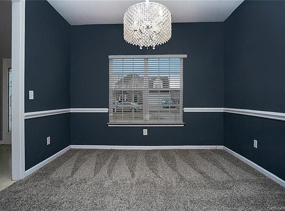 4th image of 905 Southridge Dr
