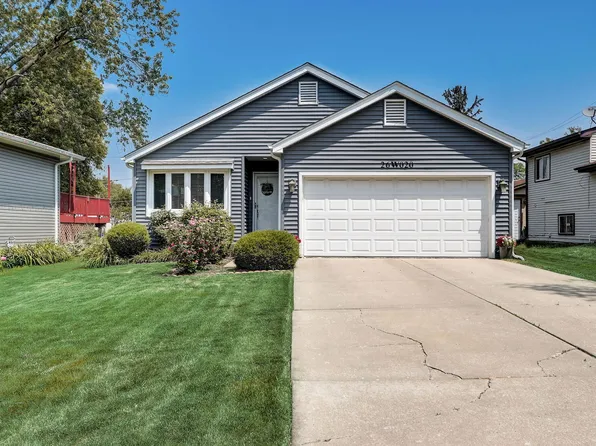 26W020 Prairie Ave, Wheaton, IL 60187