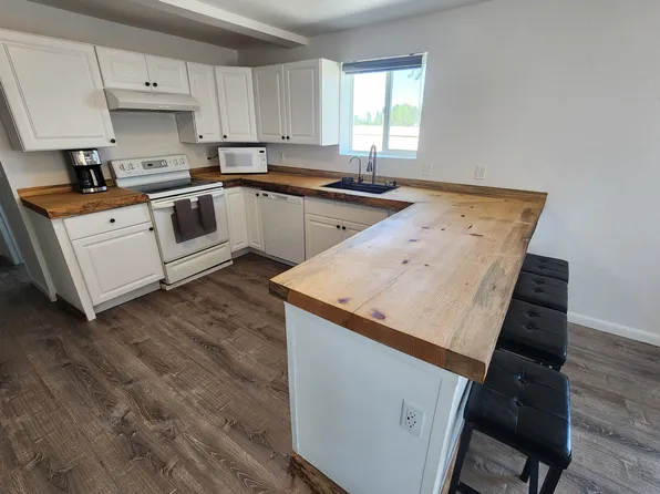 537 S Taylor Rd, Willcox, AZ 85643