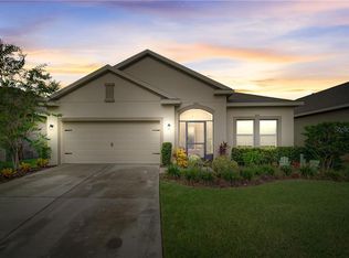 1123 White Water Bay Dr, Groveland, FL 34736