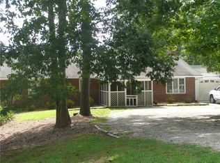 11 Taylor Trl, Dawsonville, GA 30534