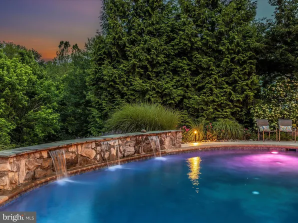 4047 Lomar Dr, Mount Airy, MD 21771