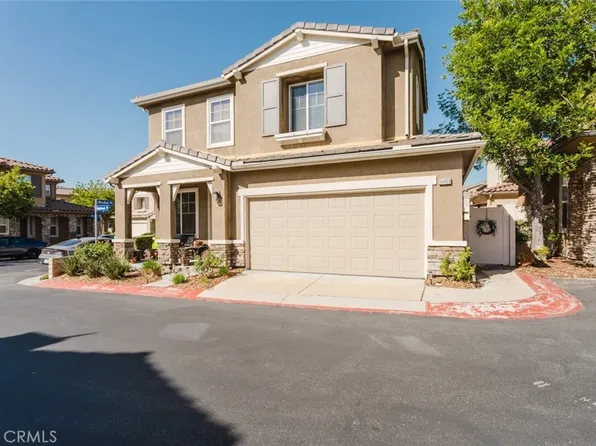 26069 Redhawk Pl, Santa Clarita, CA 91350