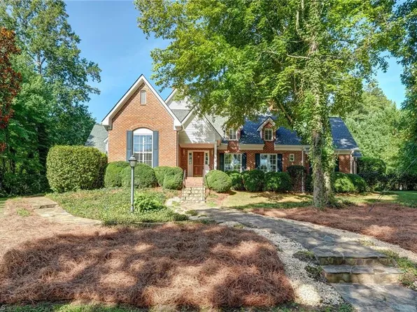 3400 Brunswick Rd, Greensboro, NC 27407