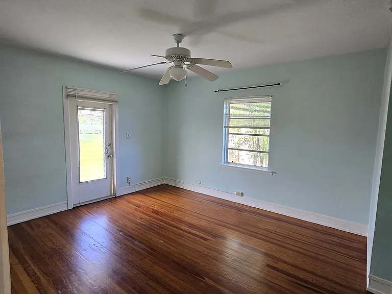 2070 Kurtz St — Photo 20