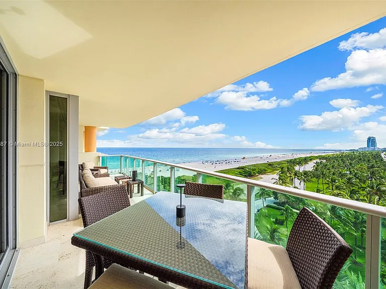1455 Ocean Dr #1003 — Photo 38