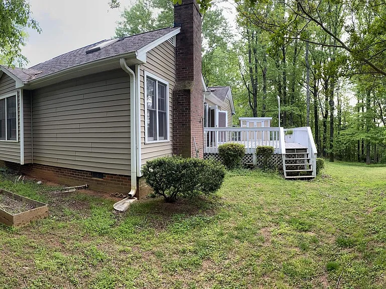 3613 Calyx Ct — Photo 35
