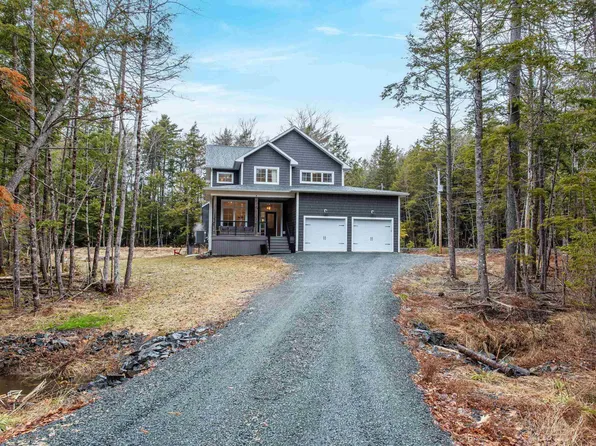 38 Acorn Dr, Halifax, NS B2T 1B2