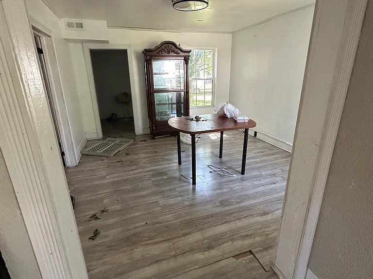 310 Pinner St — Photo 9