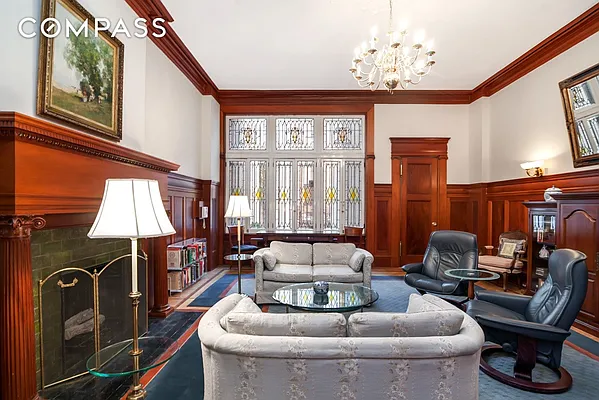 Rented by Compass | media 19