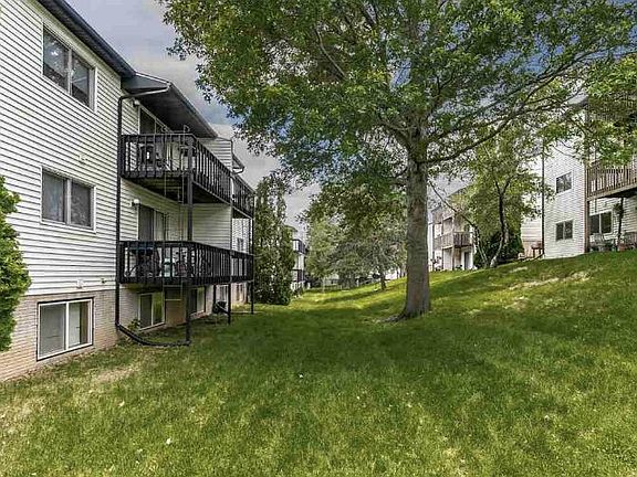 4th image of 740 Westwinds Dr #4