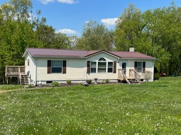 4255 S Firestone Rd, Shreve, OH 44676