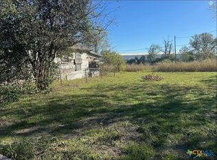 1015 S 12th St, Temple, TX 76504