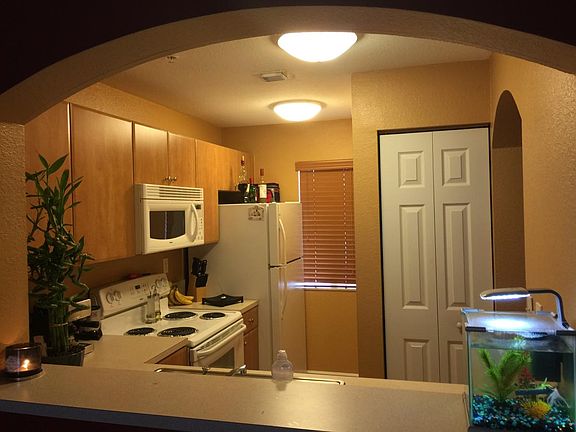 4th image of 7989 NW 8th St APT 106D