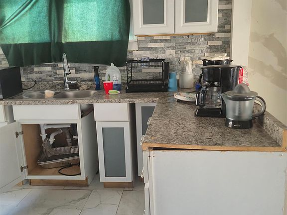 2nd image of 9360 Cheyenne St