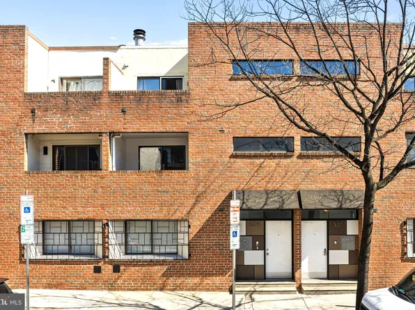 525-31 S 13th St #529B, Philadelphia, PA 19147