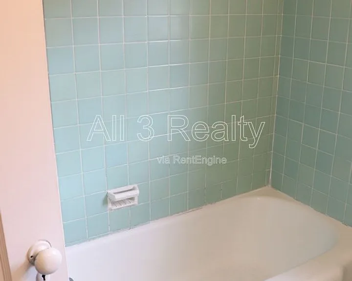 19 Calhoun Rd #B — Photo 25