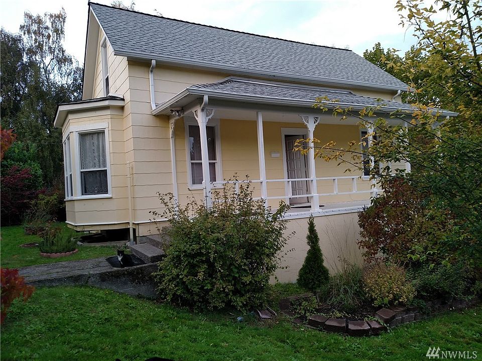 1st image of 1113 Tacoma Ave