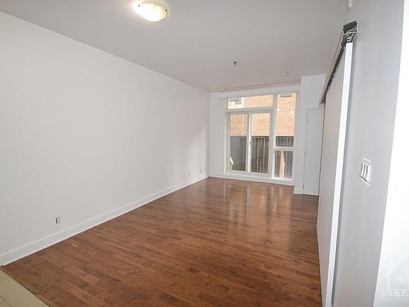 4th image of 360 Cumberland St #107