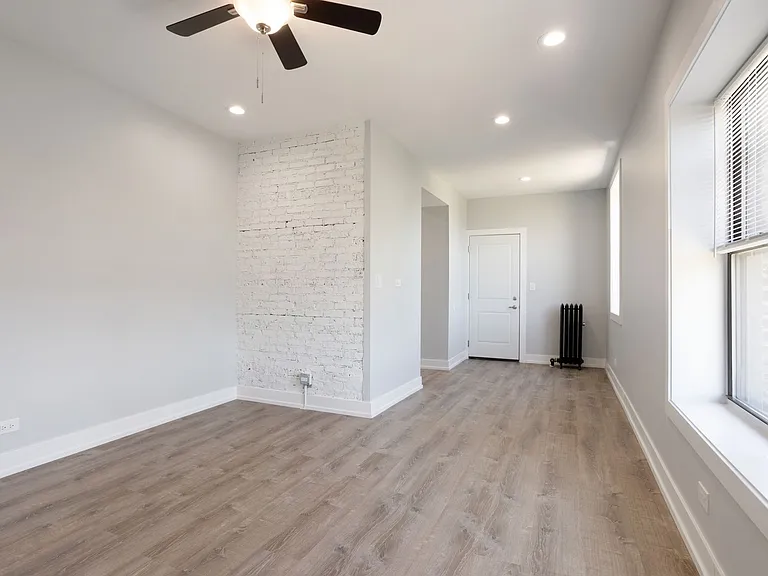 The Juneway Terrace — Photo 24