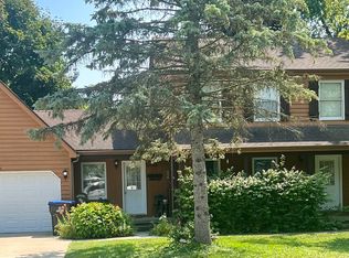 4919 Appleton Ct, Johnsburg, IL 60051