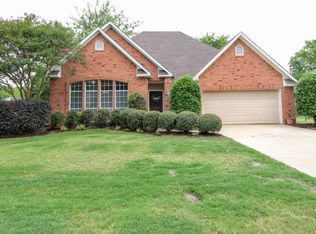 2018 Winfield Dr, Tupelo, MS 38801