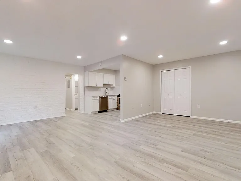 1822 Metzerott Rd #305 — Photo 5