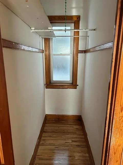 2555 W 45th St — Photo 2