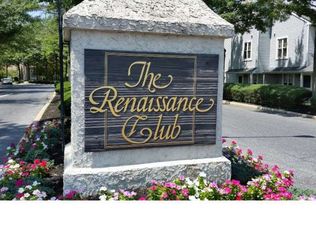 1233B Thornwood Dr #1233, Mount Laurel, NJ 08054