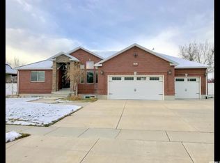 381 N 2975 W, Layton, UT 84041