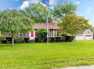 16 Chestnut St, Wareham, MA 02571