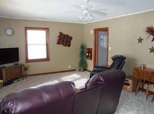 315 E 1st St, Storm Lake, IA 50588