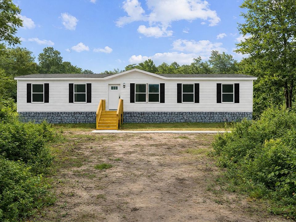 1st image of 110 Lunar Ln