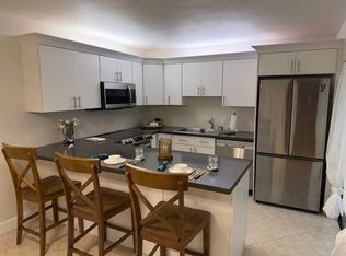 617 6th Ln, Palm Beach Gardens, FL 33418