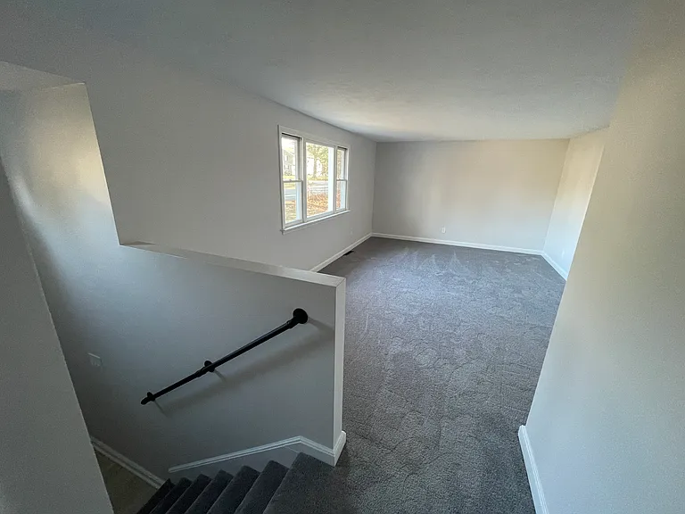 37 Cullen St — Photo 9