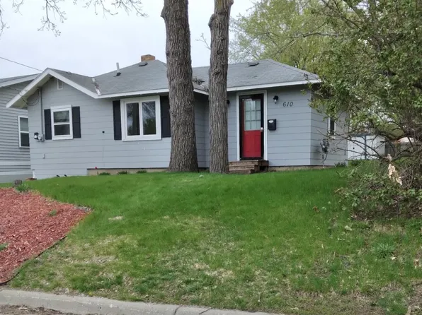 610 Rossman Ave, Detroit Lakes, MN 56501