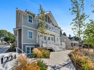 1224 Richardson St #102-A, Victoria, BC V8V3E1