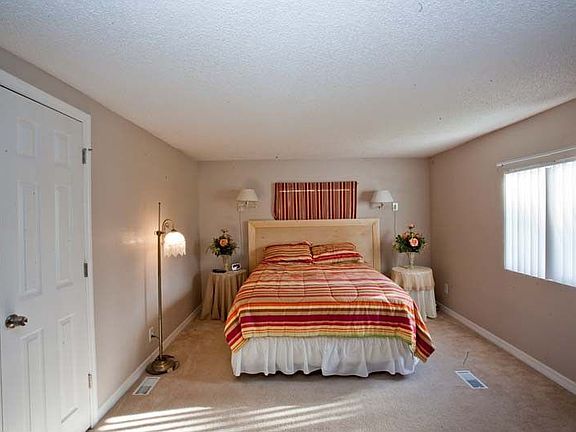 5th image of 2606 McDaniel Dr