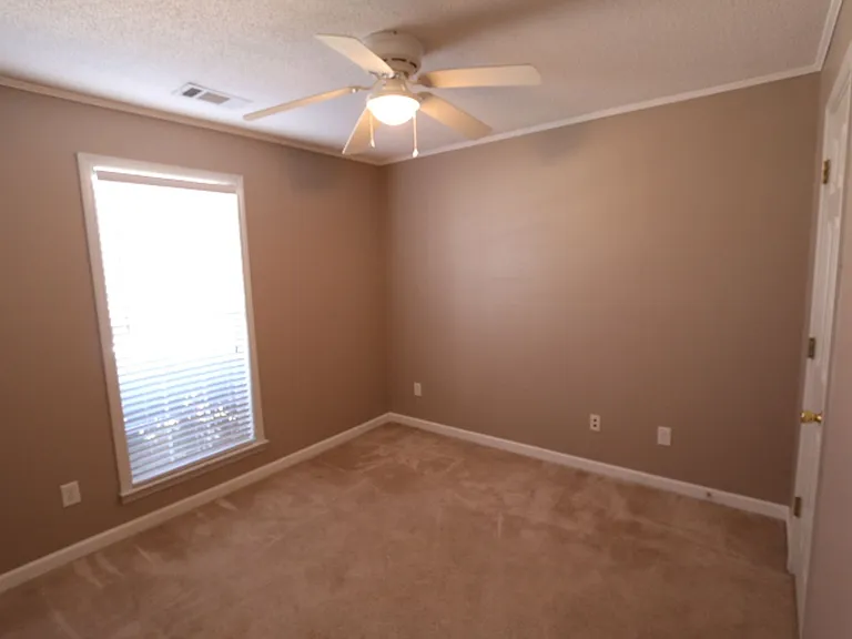 6955 Parkbrook Ln — Photo 10