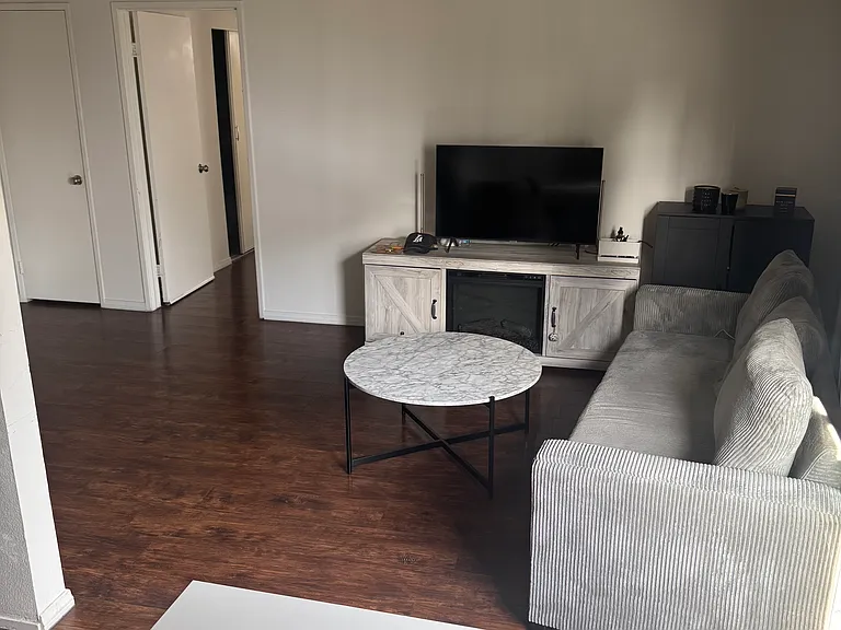 1625 Glendon Ave #3 — Photo 12