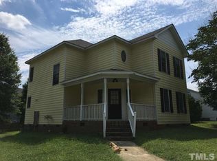 817 S White St, Wake Forest, NC 27587