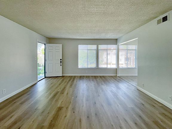 5th image of 911 La Cadena Ave APT 4