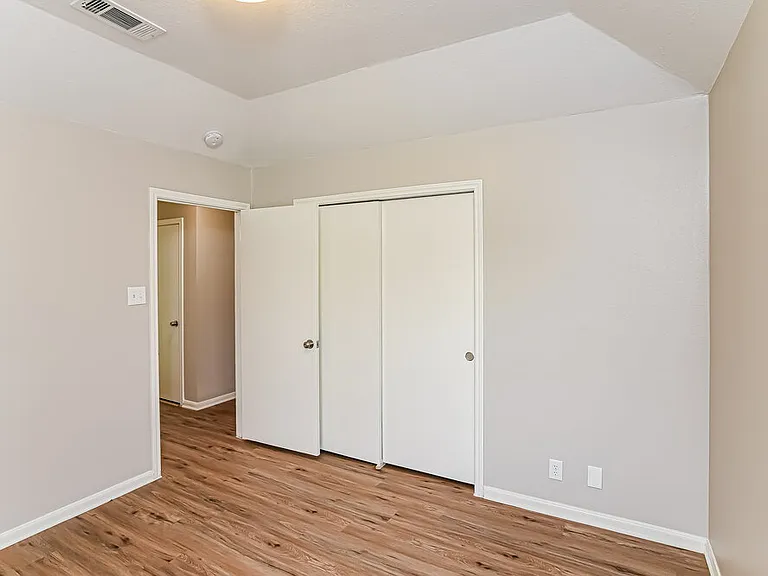 12206 Ashley Ct — Photo 13