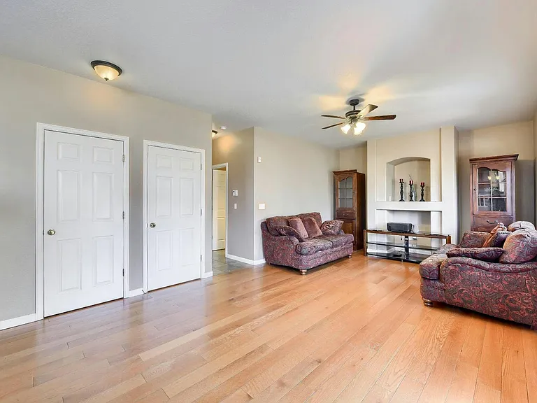 13685 Cook St — Photo 15