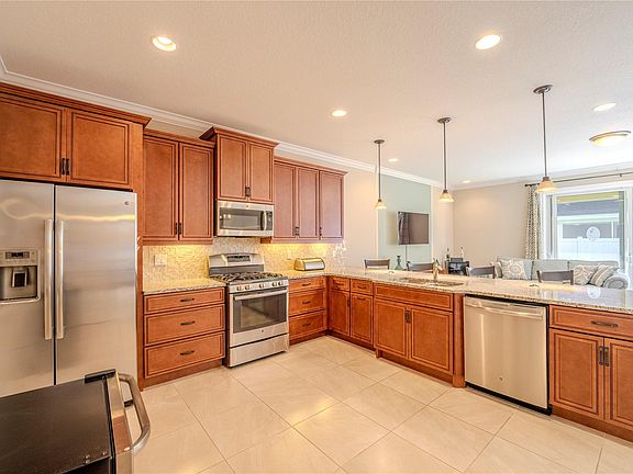 4th image of 6121 NW Castlebay Lane