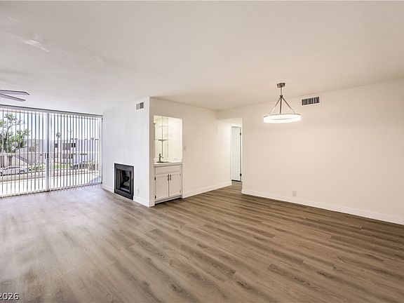 5th image of 750 S Royal Crest Cir Unit 315