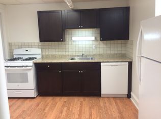 7102 N Washtenaw Ave APT GDN, Chicago, IL 60645