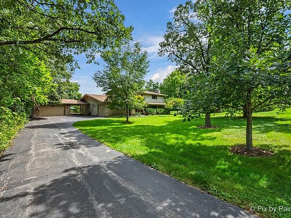 3rd image of 283 Kimberly Rd