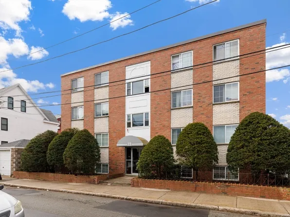 12 Woodland St APT 23, Everett, MA 02149
